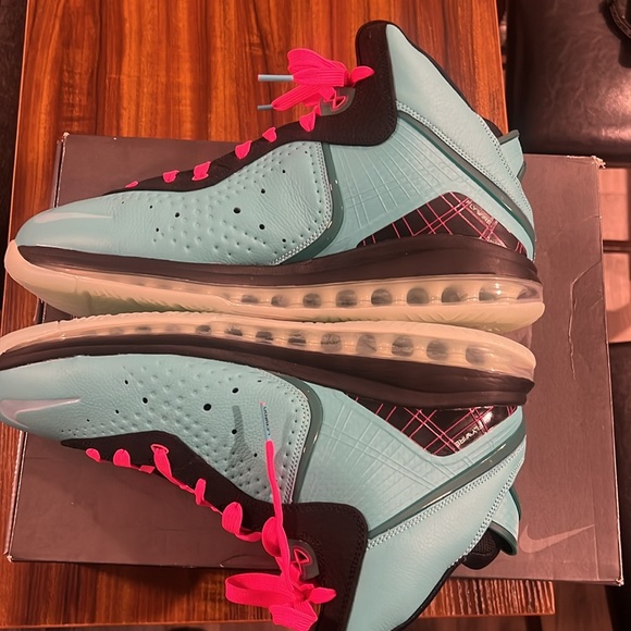 Nike Lebron 8 South Beach (2021) - Picture 4 of 5
